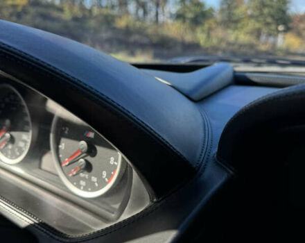 Черный БМВ М6, объемом двигателя 5 л и пробегом 125 тыс. км за 37500 $, фото 15 на Automoto.ua