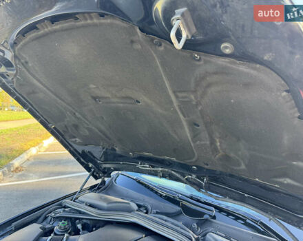 Черный БМВ М6, объемом двигателя 5 л и пробегом 125 тыс. км за 37500 $, фото 23 на Automoto.ua