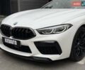 Белый БМВ M8, объемом двигателя 4.4 л и пробегом 64 тыс. км за 85000 $, фото 1 на Automoto.ua