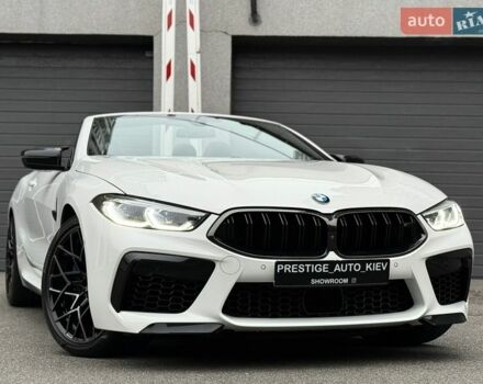 Білий БМВ M8, об'ємом двигуна 4.39 л та пробігом 26 тис. км за 95000 $, фото 1 на Automoto.ua