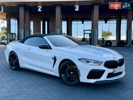 Белый БМВ M8, объемом двигателя 4.4 л и пробегом 79 тыс. км за 75000 $, фото 1 на Automoto.ua