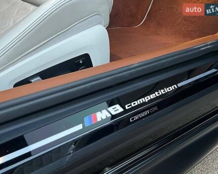 Черный БМВ M8, объемом двигателя 4.39 л и пробегом 71 тыс. км за 99990 $, фото 28 на Automoto.ua