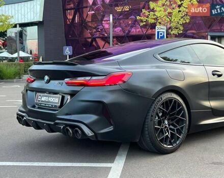 Черный БМВ M8, объемом двигателя 4.39 л и пробегом 71 тыс. км за 84990 $, фото 7 на Automoto.ua