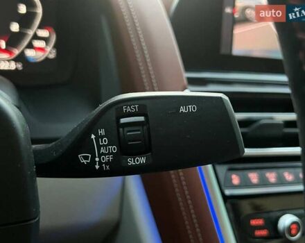 Черный БМВ M8, объемом двигателя 4.39 л и пробегом 71 тыс. км за 99990 $, фото 22 на Automoto.ua