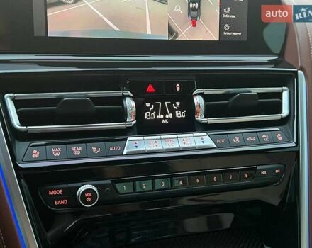 Черный БМВ M8, объемом двигателя 4.39 л и пробегом 71 тыс. км за 84990 $, фото 26 на Automoto.ua