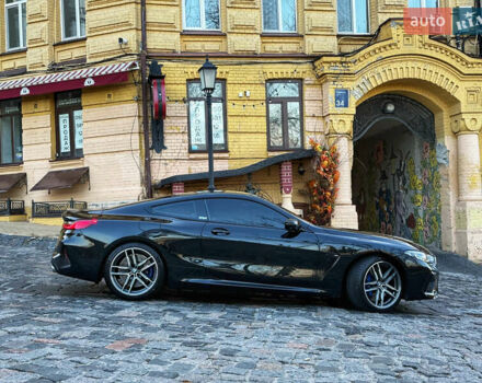 Черный БМВ M8, объемом двигателя 4.39 л и пробегом 44 тыс. км за 97000 $, фото 2 на Automoto.ua