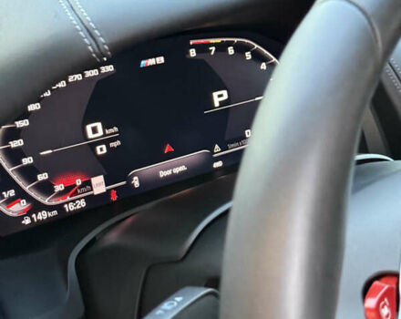 Черный БМВ M8, объемом двигателя 4.39 л и пробегом 44 тыс. км за 97000 $, фото 9 на Automoto.ua