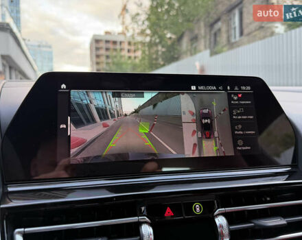 Красный БМВ M8, объемом двигателя 4.39 л и пробегом 25 тыс. км за 144000 $, фото 84 на Automoto.ua