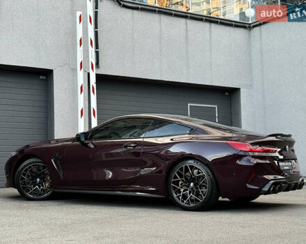 Красный БМВ M8, объемом двигателя 4.39 л и пробегом 25 тыс. км за 144000 $, фото 32 на Automoto.ua