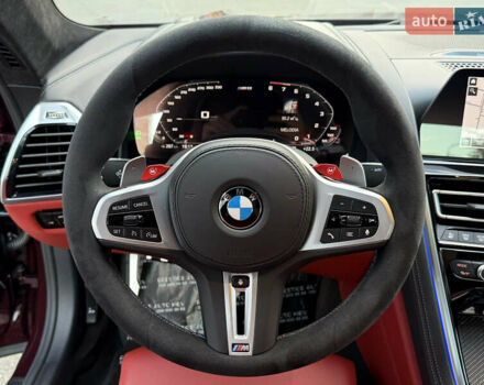 Красный БМВ M8, объемом двигателя 4.39 л и пробегом 25 тыс. км за 144000 $, фото 64 на Automoto.ua