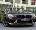Красный БМВ M8, объемом двигателя 4.39 л и пробегом 25 тыс. км за 130000 $, фото 1 на Automoto.ua