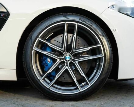 БМВ M8, объемом двигателя 4.4 л и пробегом 4 тыс. км за 135000 $, фото 22 на Automoto.ua