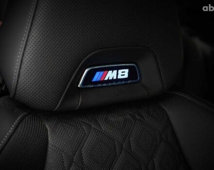 БМВ M8, объемом двигателя 4.4 л и пробегом 4 тыс. км за 135000 $, фото 24 на Automoto.ua