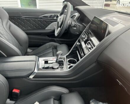 БМВ M8, объемом двигателя 4.4 л и пробегом 3 тыс. км за 159216 $, фото 7 на Automoto.ua