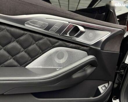 БМВ M8, объемом двигателя 4.4 л и пробегом 13 тыс. км за 149900 $, фото 26 на Automoto.ua