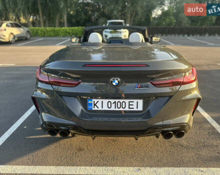 Серый БМВ M8, объемом двигателя 4.39 л и пробегом 32 тыс. км за 85000 $, фото 4 на Automoto.ua