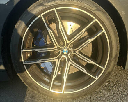 Серый БМВ M8, объемом двигателя 4.39 л и пробегом 32 тыс. км за 85000 $, фото 10 на Automoto.ua