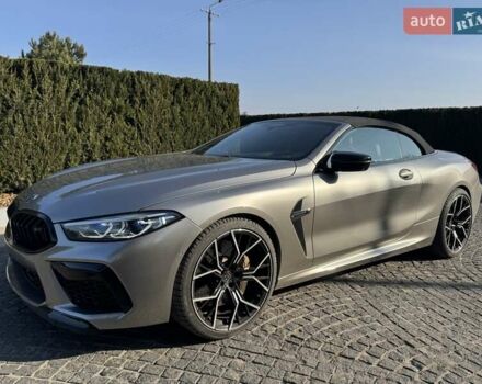 Серый БМВ M8, объемом двигателя 4.39 л и пробегом 34 тыс. км за 120000 $, фото 24 на Automoto.ua