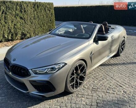 Серый БМВ M8, объемом двигателя 4.39 л и пробегом 34 тыс. км за 120000 $, фото 22 на Automoto.ua