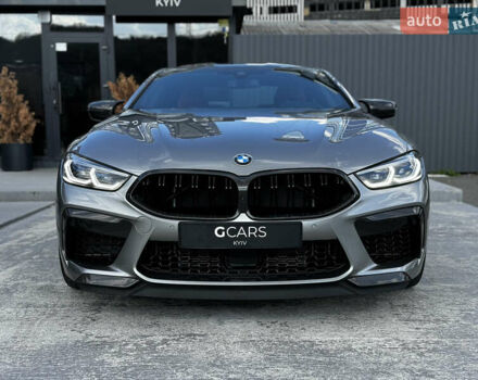 Серый БМВ M8, объемом двигателя 4.4 л и пробегом 17 тыс. км за 109000 $, фото 1 на Automoto.ua