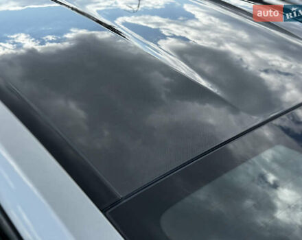 Серый БМВ M8, объемом двигателя 4.4 л и пробегом 17 тыс. км за 109000 $, фото 14 на Automoto.ua