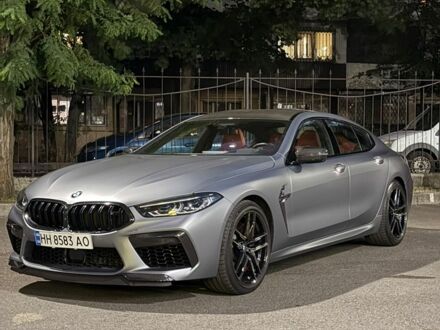 Сірий БМВ M8, об'ємом двигуна 4.4 л та пробігом 39 тис. км за 108800 $, фото 1 на Automoto.ua
