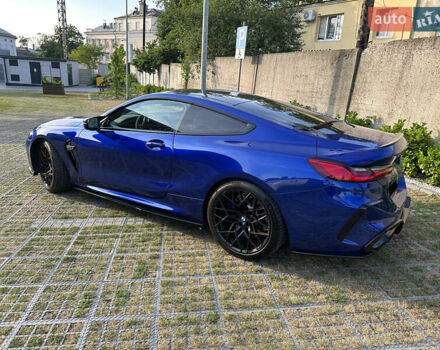 Синий БМВ M8, объемом двигателя 4.39 л и пробегом 56 тыс. км за 90000 $, фото 4 на Automoto.ua