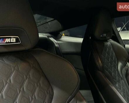 Синий БМВ M8, объемом двигателя 4.39 л и пробегом 49 тыс. км за 100000 $, фото 18 на Automoto.ua