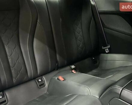 Синий БМВ M8, объемом двигателя 4.39 л и пробегом 49 тыс. км за 100000 $, фото 19 на Automoto.ua