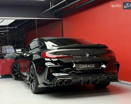 Синий БМВ M8, объемом двигателя 4.4 л и пробегом 13 тыс. км за 149900 $, фото 21 на Automoto.ua