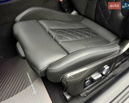 Синий БМВ M8, объемом двигателя 4.4 л и пробегом 13 тыс. км за 149900 $, фото 30 на Automoto.ua