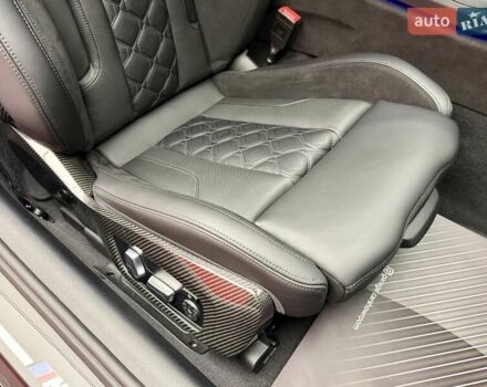 Синий БМВ M8, объемом двигателя 4.4 л и пробегом 13 тыс. км за 149900 $, фото 49 на Automoto.ua