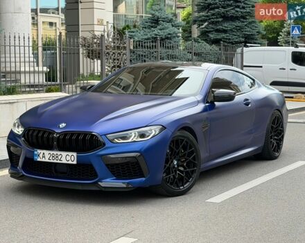 Синий БМВ M8, объемом двигателя 4.4 л и пробегом 70 тыс. км за 93000 $, фото 1 на Automoto.ua