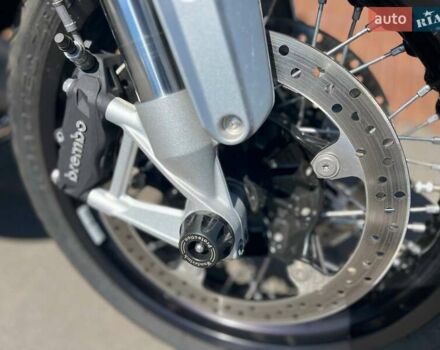 Черный БМВ R nineT, объемом двигателя 0 л и пробегом 4 тыс. км за 11000 $, фото 9 на Automoto.ua