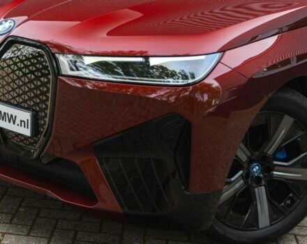 Красный БМВ Х, объемом двигателя 0 л и пробегом 7 тыс. км за 123426 $, фото 7 на Automoto.ua