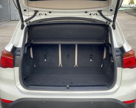 Белый БМВ Х1, объемом двигателя 1.5 л и пробегом 14 тыс. км за 27900 $, фото 19 на Automoto.ua