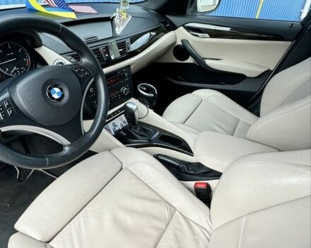 Білий БМВ Х1, об'ємом двигуна 2 л та пробігом 228 тис. км за 13500 $, фото 9 на Automoto.ua
