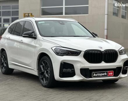 Білий БМВ Х1, об'ємом двигуна 2 л та пробігом 17 тис. км за 33690 $, фото 2 на Automoto.ua