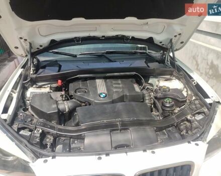 Белый БМВ Х1, объемом двигателя 2 л и пробегом 226 тыс. км за 12000 $, фото 15 на Automoto.ua