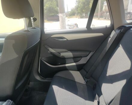 Белый БМВ Х1, объемом двигателя 2 л и пробегом 226 тыс. км за 12000 $, фото 6 на Automoto.ua