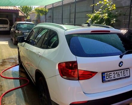 Белый БМВ Х1, объемом двигателя 2 л и пробегом 231 тыс. км за 12000 $, фото 2 на Automoto.ua