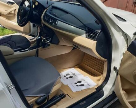 Білий БМВ Х1, об'ємом двигуна 2 л та пробігом 200 тис. км за 14777 $, фото 10 на Automoto.ua