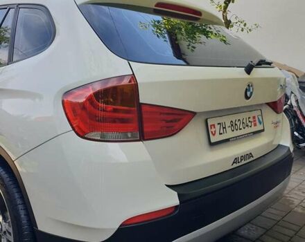 Білий БМВ Х1, об'ємом двигуна 2 л та пробігом 200 тис. км за 14777 $, фото 4 на Automoto.ua