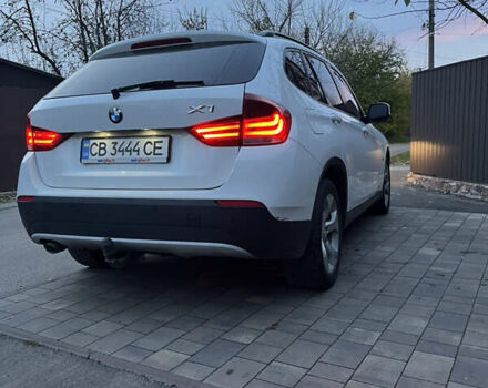 Белый БМВ Х1, объемом двигателя 2 л и пробегом 320 тыс. км за 10700 $, фото 3 на Automoto.ua