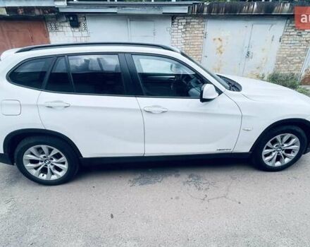 Білий БМВ Х1, об'ємом двигуна 2 л та пробігом 216 тис. км за 9700 $, фото 3 на Automoto.ua