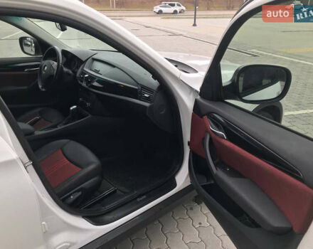 БМВ Х1 2010 в Львове на Automoto.ua Белый БМВ Х1, объемом двигателя 2 л и пробегом 199 тыс. км за 12100 $, фото 14 на Automoto.ua