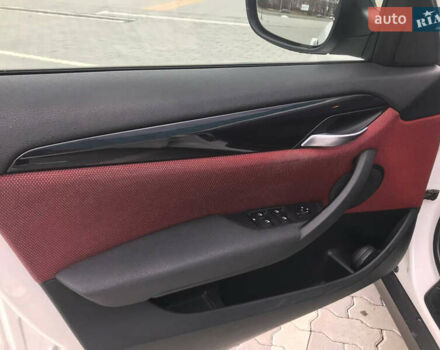БМВ Х1 2010 в Львове на Automoto.ua Белый БМВ Х1, объемом двигателя 2 л и пробегом 199 тыс. км за 12100 $, фото 21 на Automoto.ua