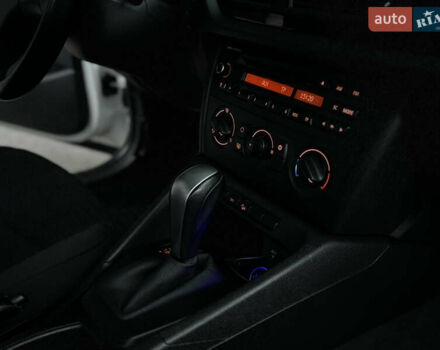 Белый БМВ Х1, объемом двигателя 2 л и пробегом 161 тыс. км за 11700 $, фото 19 на Automoto.ua