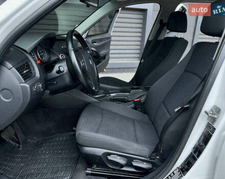 Белый БМВ Х1, объемом двигателя 2 л и пробегом 161 тыс. км за 11700 $, фото 8 на Automoto.ua