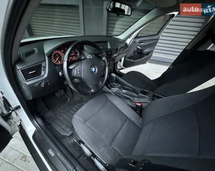 Белый БМВ Х1, объемом двигателя 2 л и пробегом 161 тыс. км за 11700 $, фото 9 на Automoto.ua